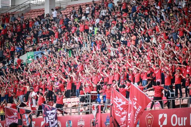 英超-萨拉赫点射加克波破门 利物浦2-0曼城